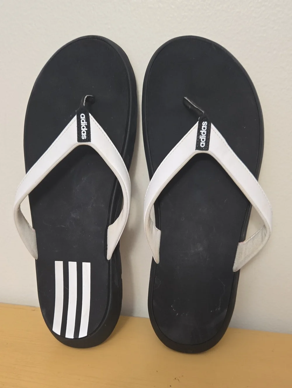 adidas Black and White Men’s Thongs with Three-Stripe Detail
